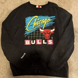 Mens Mitchell & Ness Black Chicago Bulls Crew Neck Sweatshirt Size Large